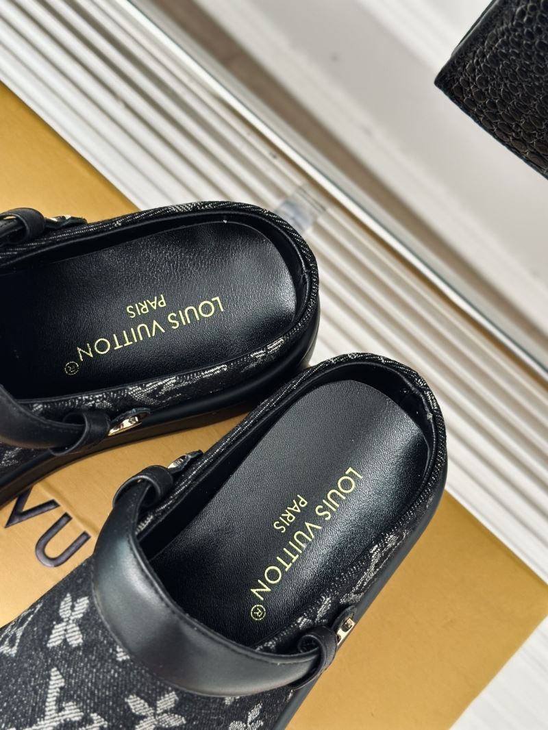 Louis Vuitton Low Shoes